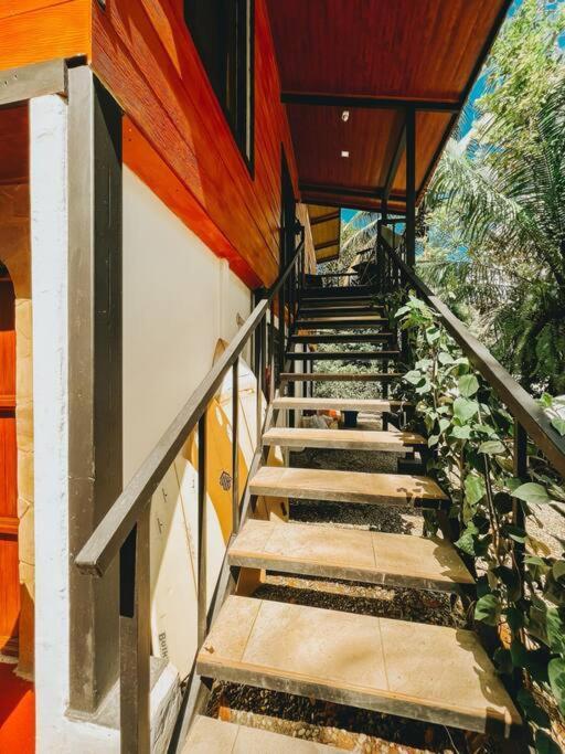 Casa Sin Tiempo Uvita